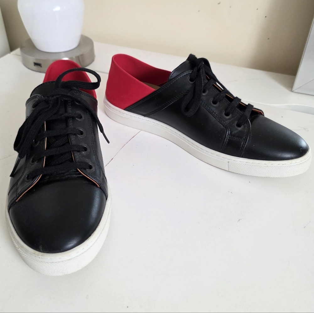 Liebeskins Black and Red Sneakers